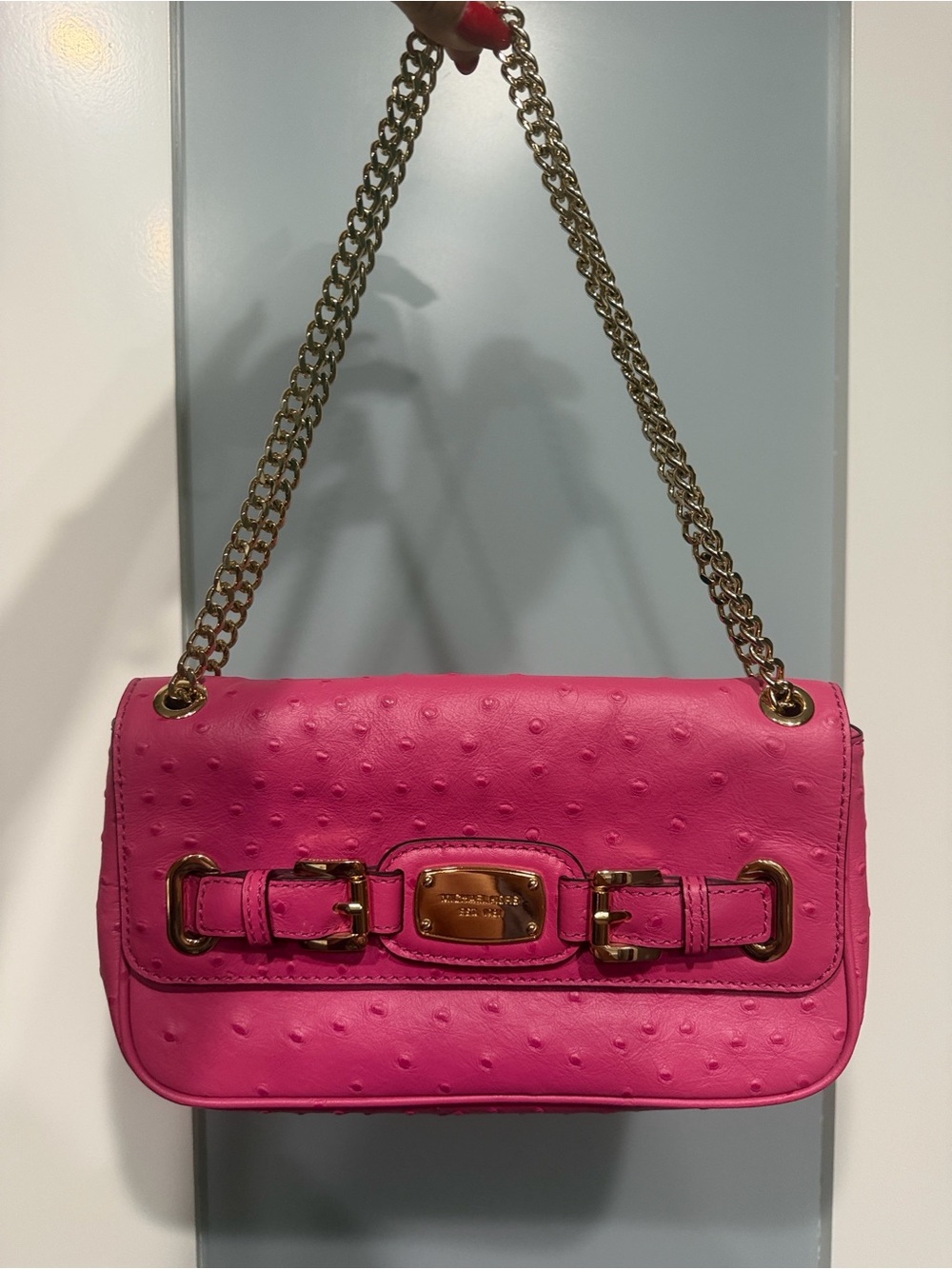 Michael Kors Pink Ostrich embossed Gold Chain-Shoulder Leather Bag